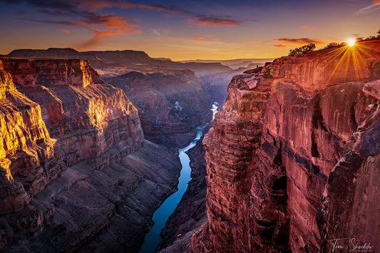 Photographer Uses Starlink to Host World First Live Webinar from Edge of Grand Canyon
