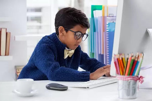 Building an ergonomic photo editing workspace